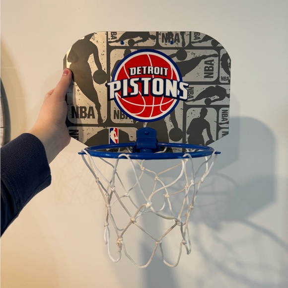 NBA Other - Over-The -Door Toy Basketball Net Detroit Pistons NBA
